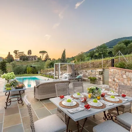 Valle Del Sole Winery With Private Pool
