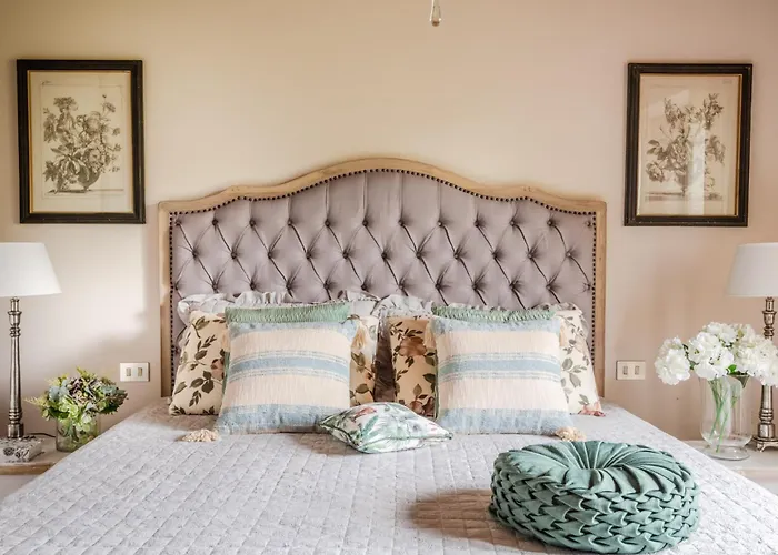 빌라 Valle Del Sole Winery With Private Pool 루카